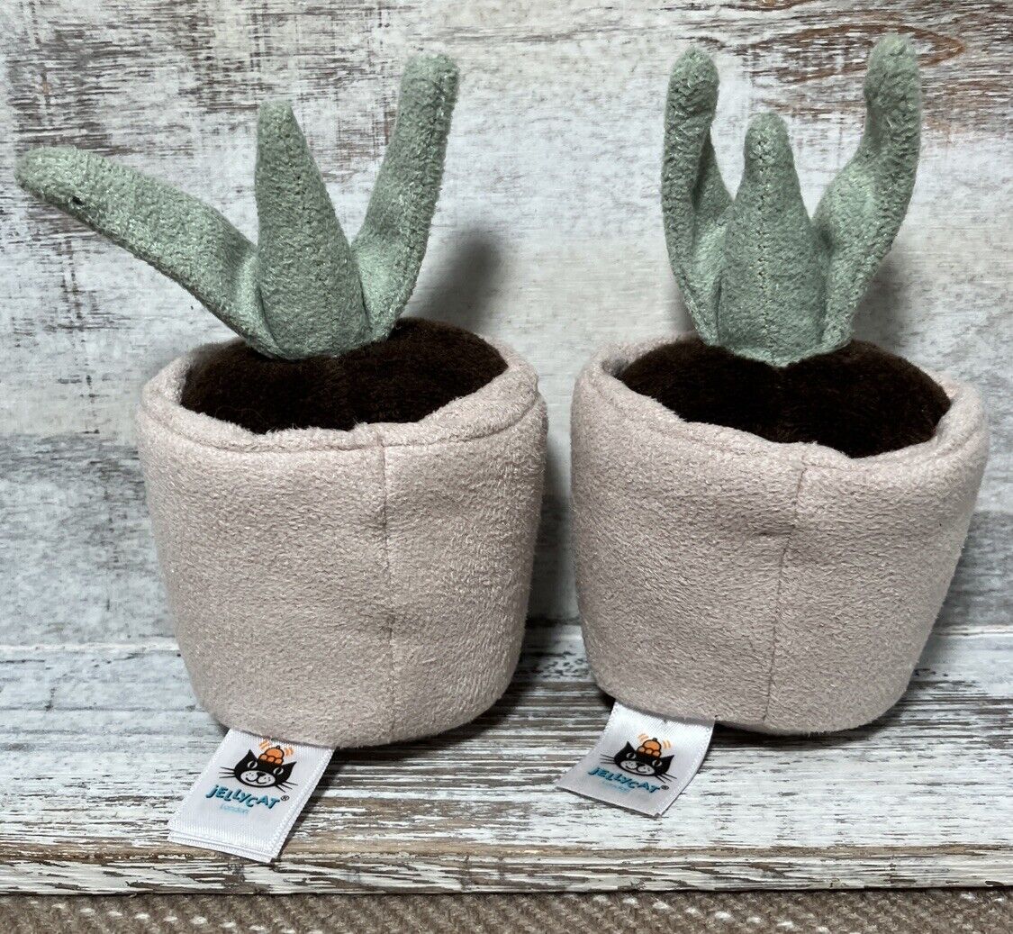 Jellycat London Serene Seedling Plant Plush Small 4" Lovey Stuffed Collectible