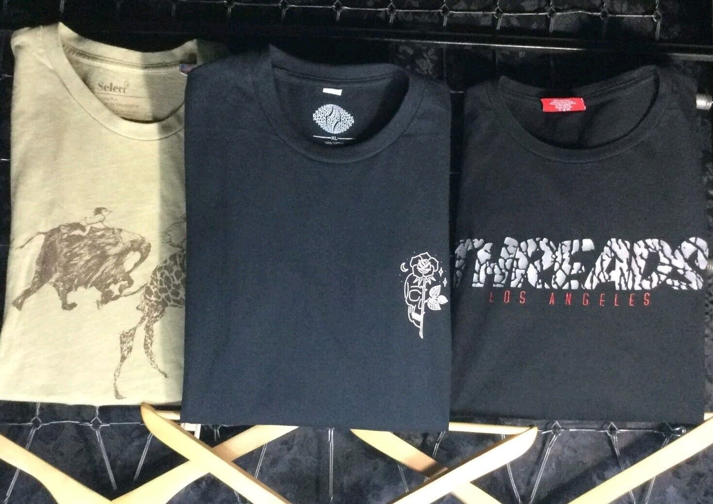 Graphic T-Shirt Bundle of 3 Unisex XL-2XL Know Bad Days Threads & LA Select