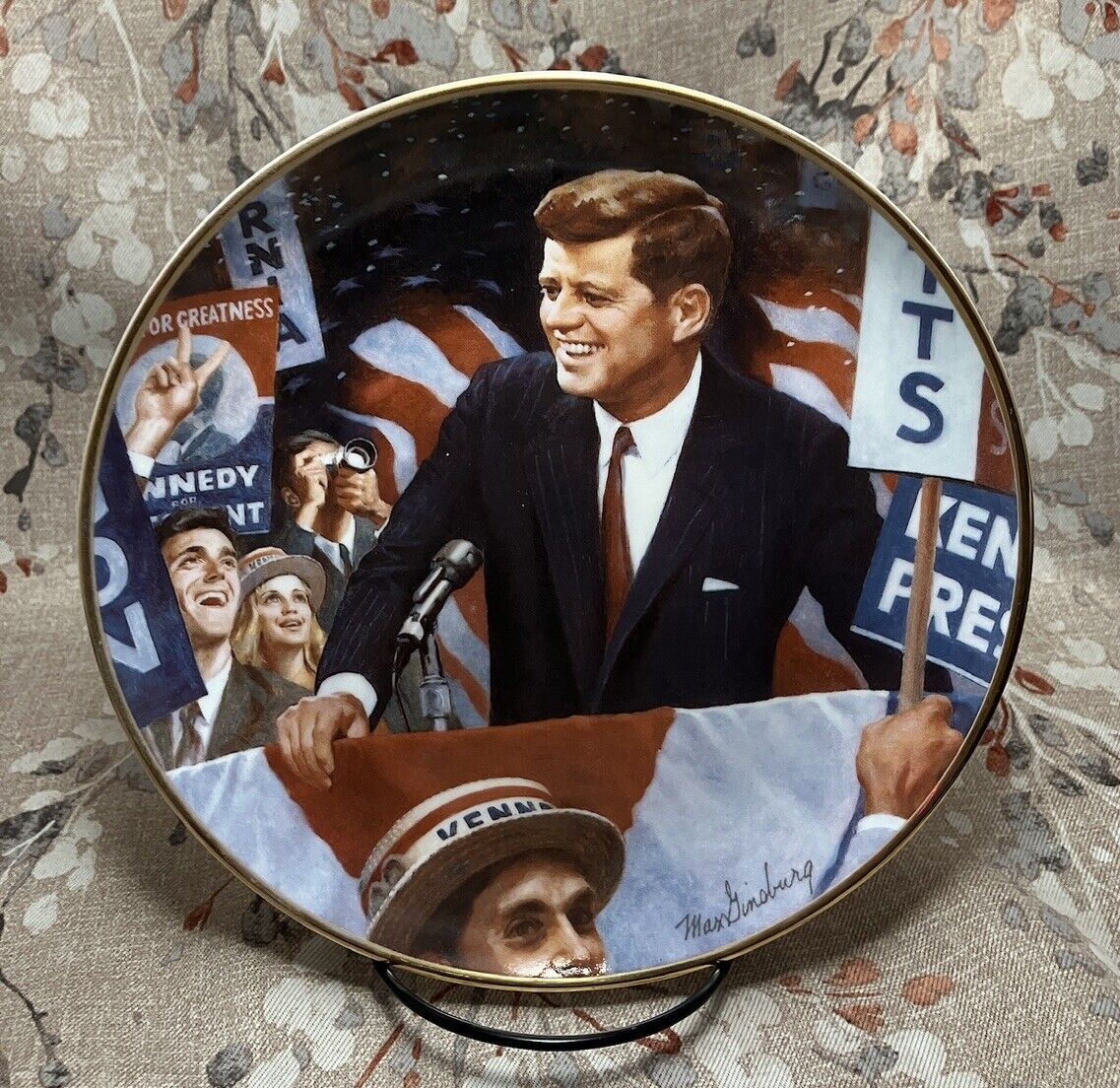 John F Kennedy Collector Plate “Poised For Victory” COA & Stand Included #1070