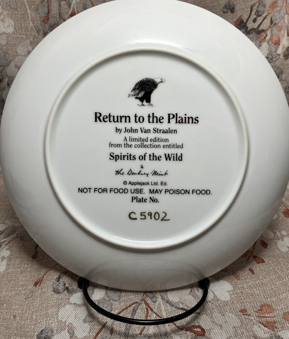 DANBURY MINT "RETURN TO THE PLAINS" LIMITED EDITION Plate by John Van Straalen