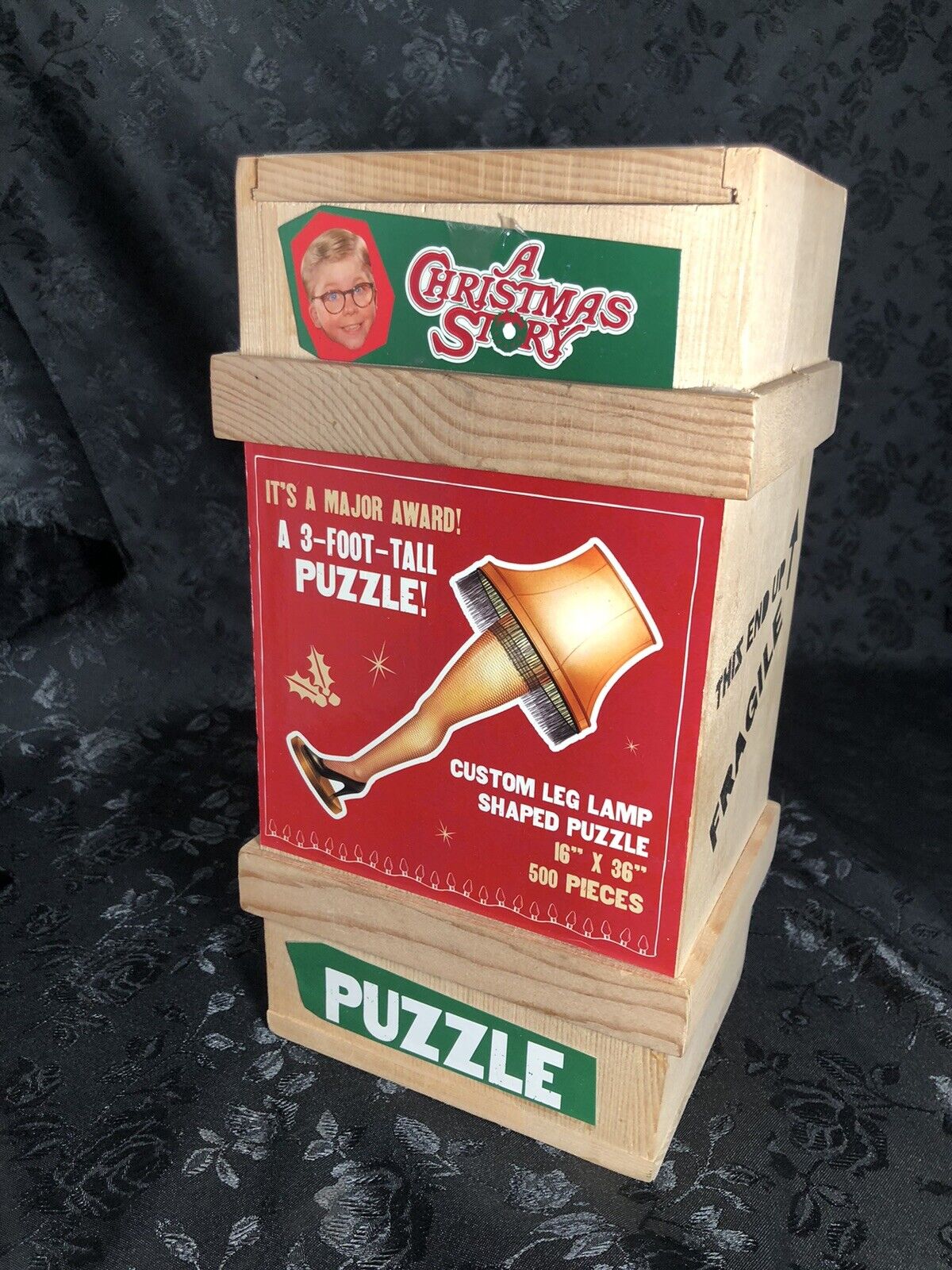 A Christmas Story Collectible Bundle 2 21oz Glasses 4 Shot Glasses 500 PCPuzzle
