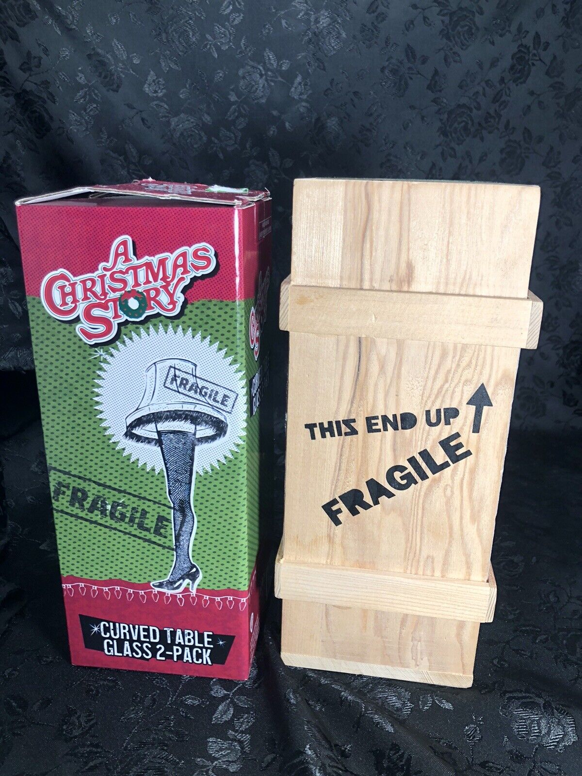 A Christmas Story Collectible Bundle 2 21oz Glasses 4 Shot Glasses 500 PCPuzzle