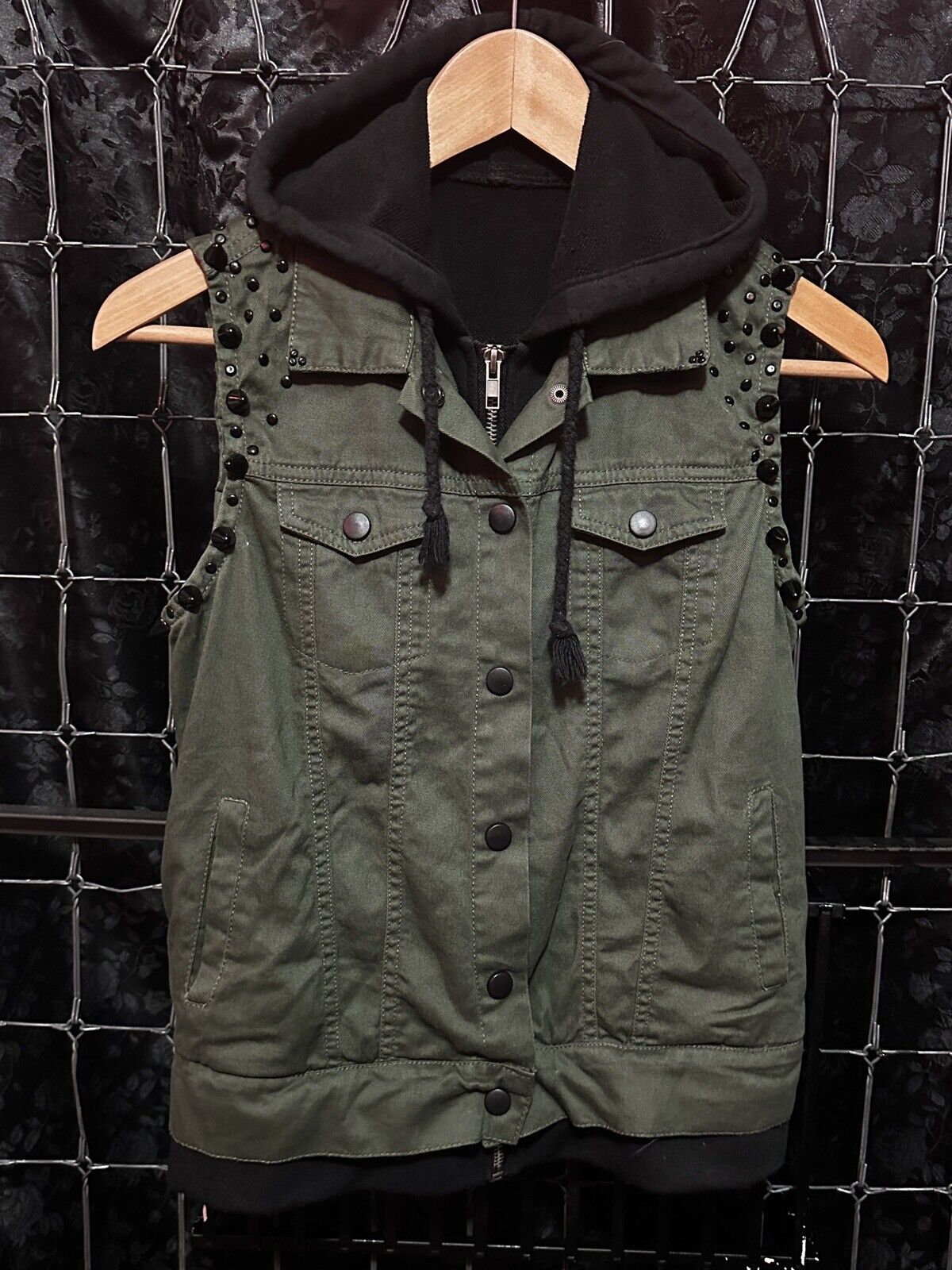 RARE Army Green & Black Studded Punk Rock Vest w/ Goo5e Lost Angel City Artwork