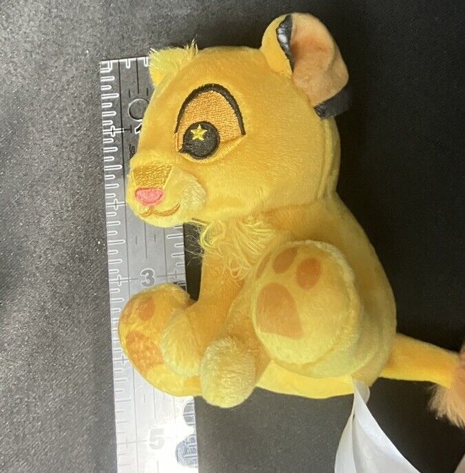 Disney Wishables The LIon King Series Simba Micro Plush