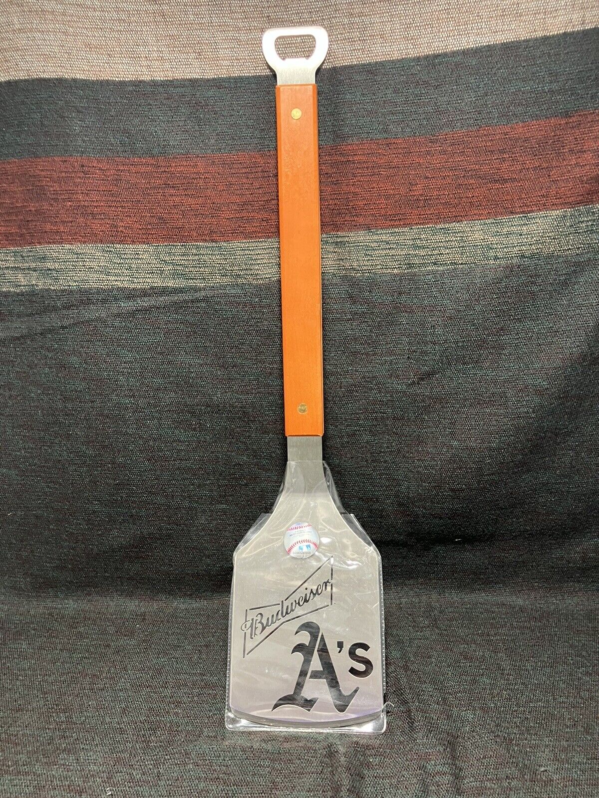 New Oakland A’s Budweiser Sportula BBQ Grilling Spatula Bottle Opener